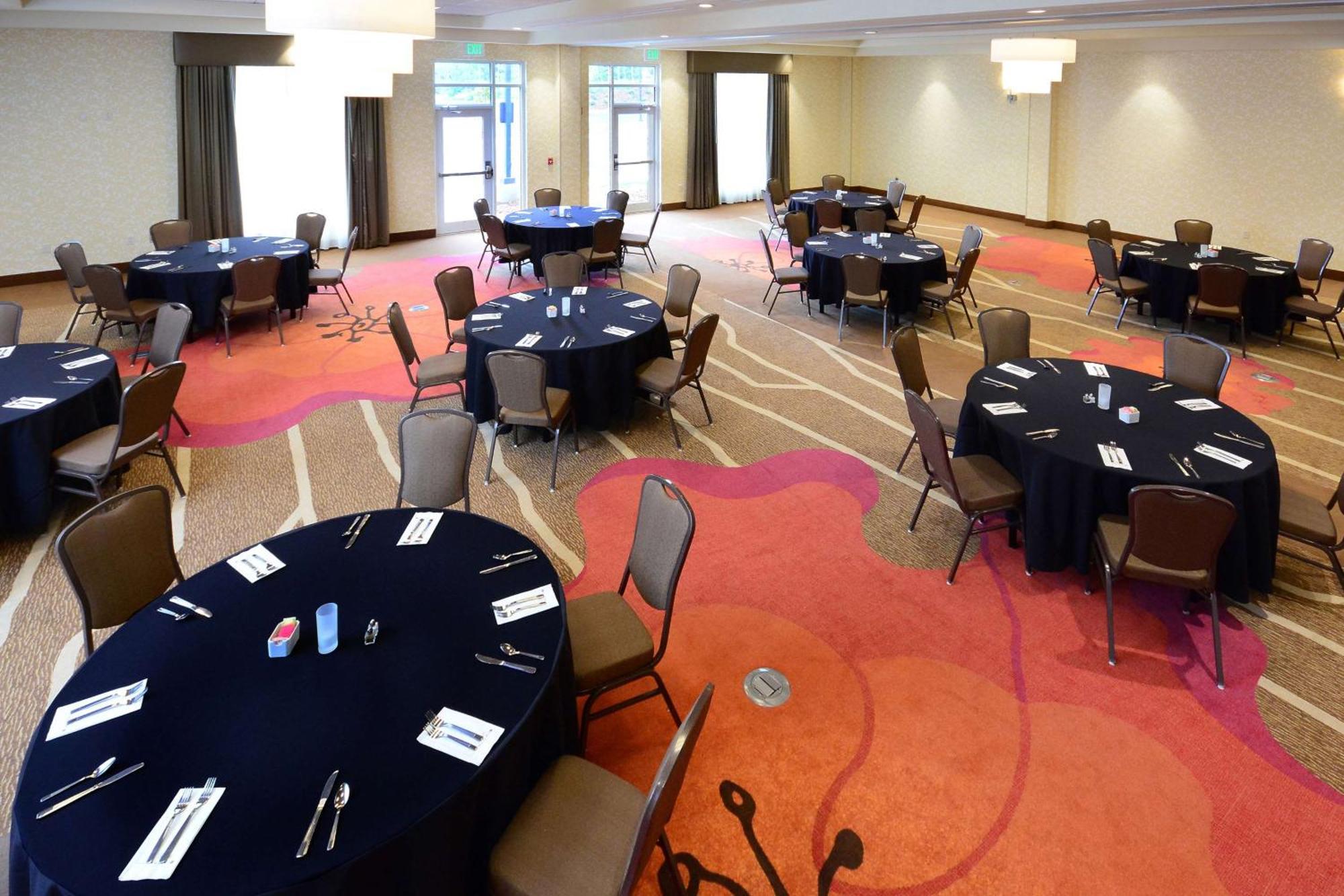 Hilton Garden Airport 3* Greensboro